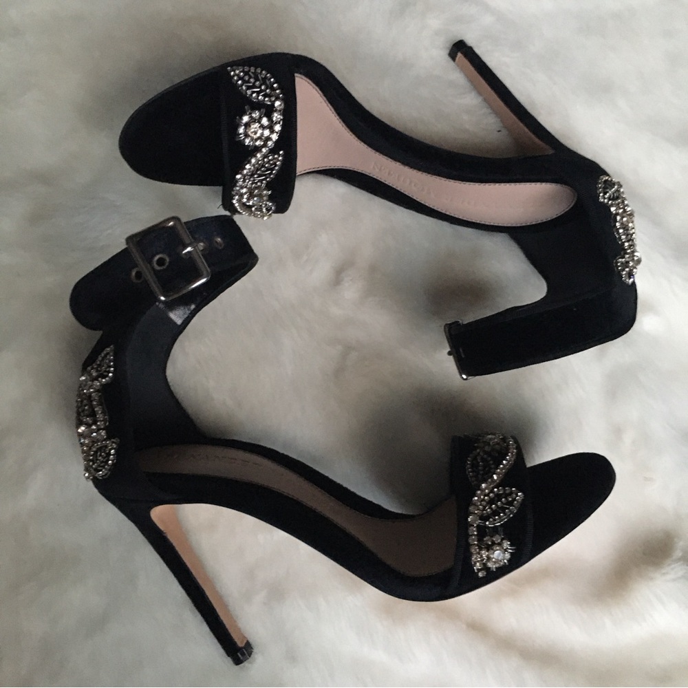 NIB Alexander McQueen Velvet Grosgrain Trim Crystal Embellished Sandals - Picture 9 of 16